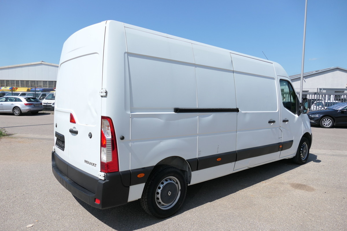 RENAULT Master 130 dCi L3H2 Euro6 KLIMA COC Regal - Furgon: 4 kép. RENAULT Master 130 dCi L3H2 Euro6 KLIMA COC Regal - Furgon: 4 kép.