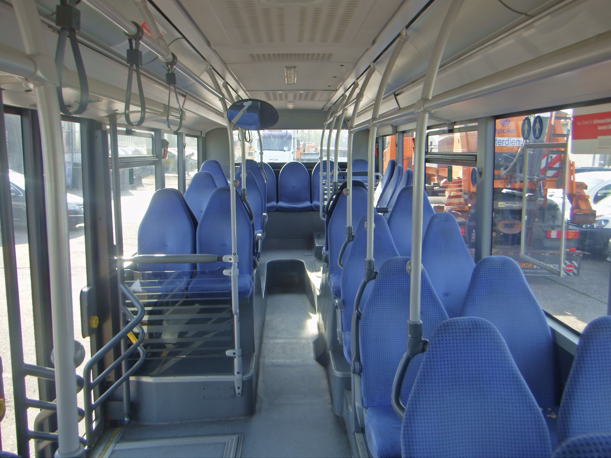 Városi busz SETRA S415 NF - EEV1 EURO 5 STANDHEIZUNG: 7 kép. Városi busz SETRA S415 NF - EEV1 EURO 5 STANDHEIZUNG: 7 kép.