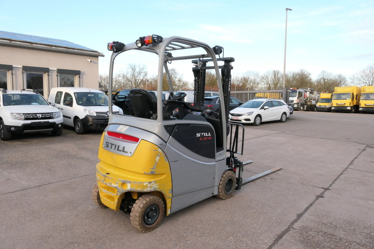 STILL RX 20-18P/H 4-RAD Lange Gabeln - Hordozható targonca: 3 kép. STILL RX 20-18P/H 4-RAD Lange Gabeln - Hordozható targonca: 3 kép.