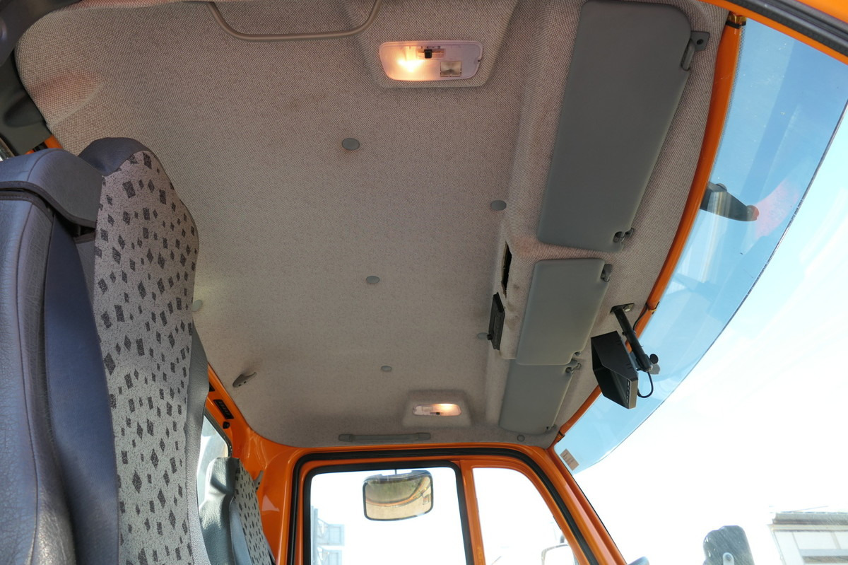 Billenőplatós teherautó UNIMOG U400 Euro5 Typ 405 VarioPilot 6 Zylinder SFZ KOM: 10 kép.