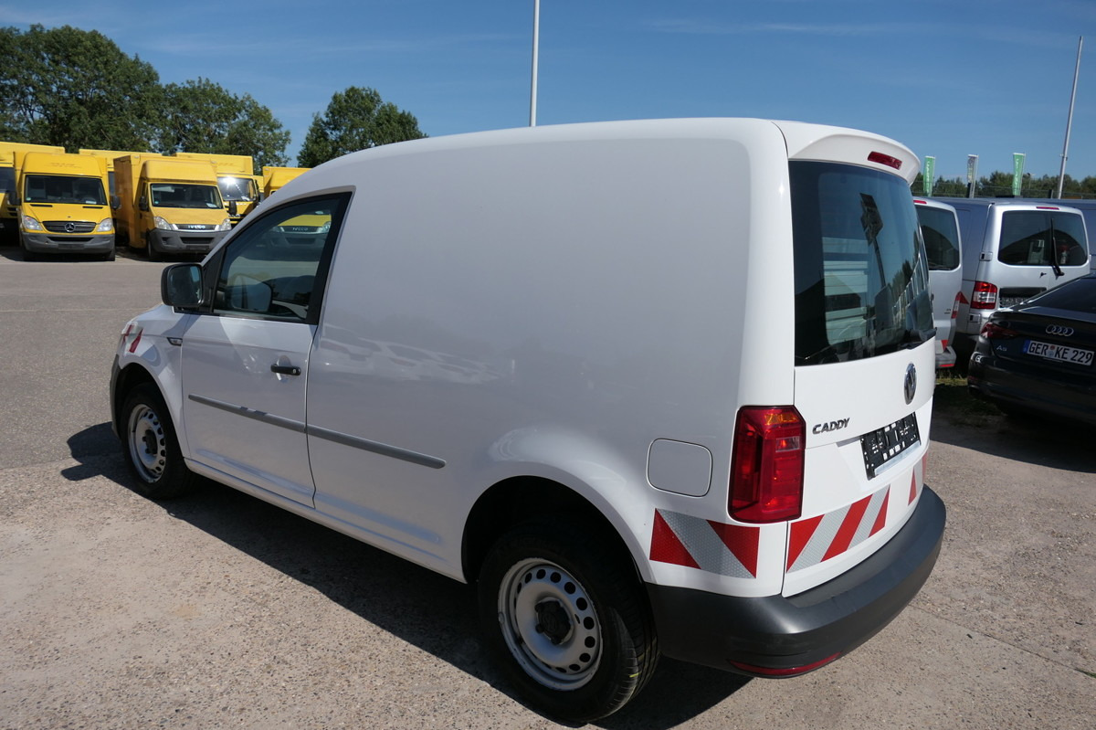 VW Caddy 2.0 TDI 4Motion 2-Sitzer Klima Tempomat W - Kis furgon: 5 kép. VW Caddy 2.0 TDI 4Motion 2-Sitzer Klima Tempomat W - Kis furgon: 5 kép.