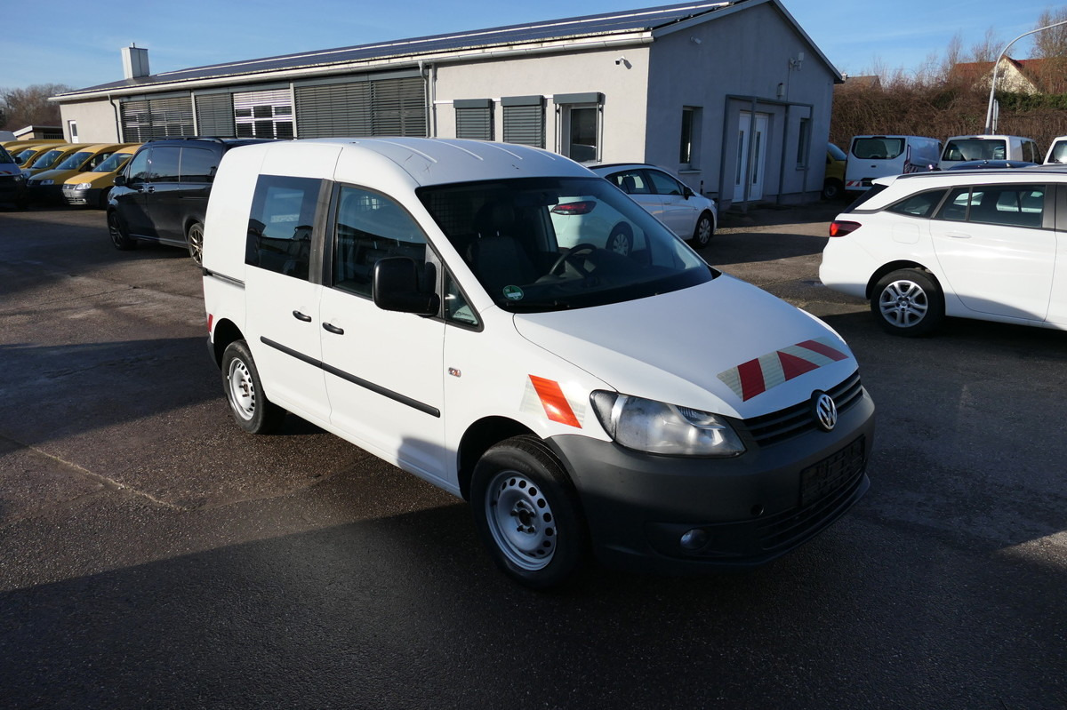 VW Caddy 4Motion 2.0 TDI KLIMA COC WERKSTATt 2-SITZ - Kis furgon: 3 kép. VW Caddy 4Motion 2.0 TDI KLIMA COC WERKSTATt 2-SITZ - Kis furgon: 3 kép.