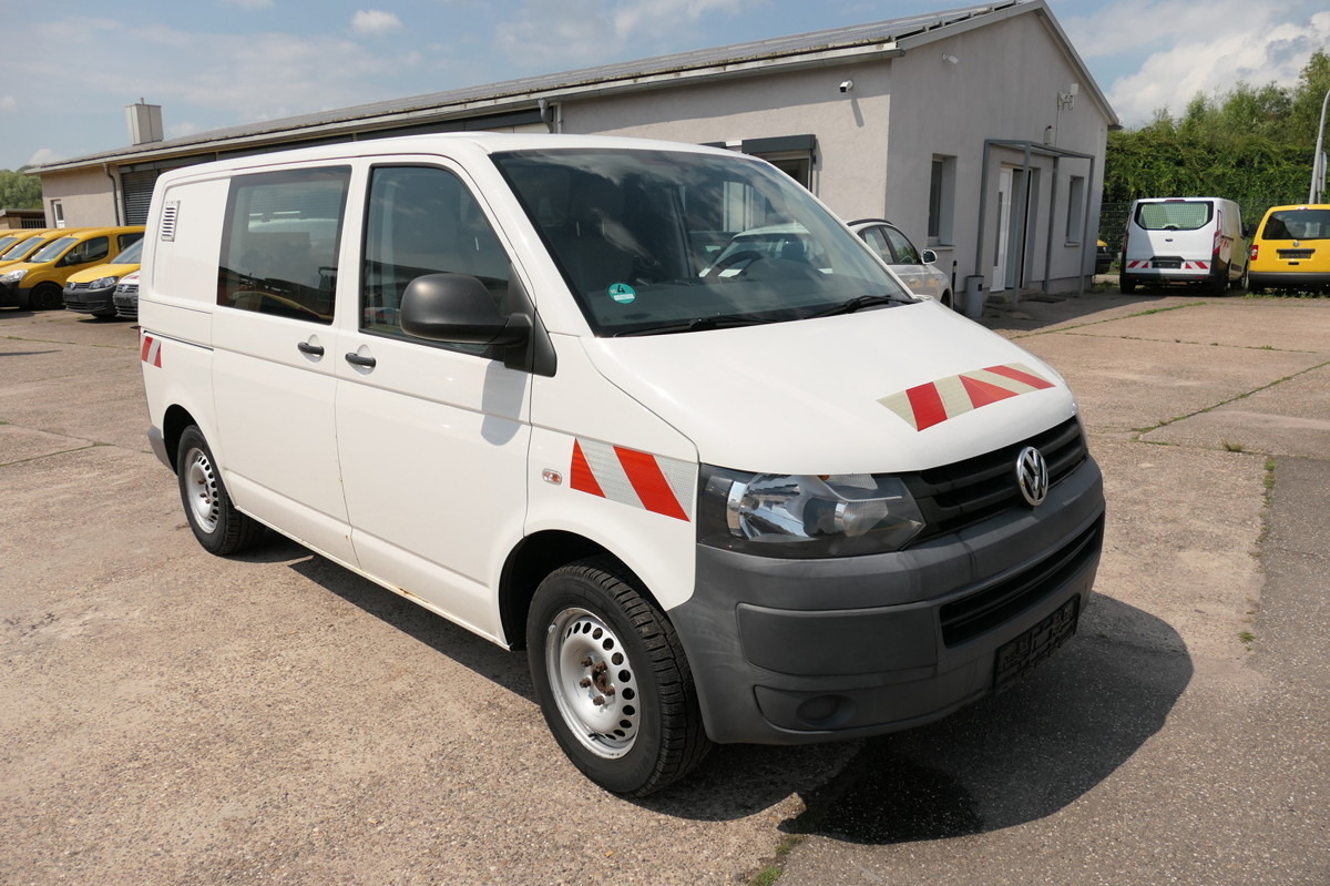 VW T5 2.0 TDI 4Motion 3-Sitzer AHK KLIMA WERKSTATTE - Kis furgon: 2 kép. VW T5 2.0 TDI 4Motion 3-Sitzer AHK KLIMA WERKSTATTE - Kis furgon: 2 kép.