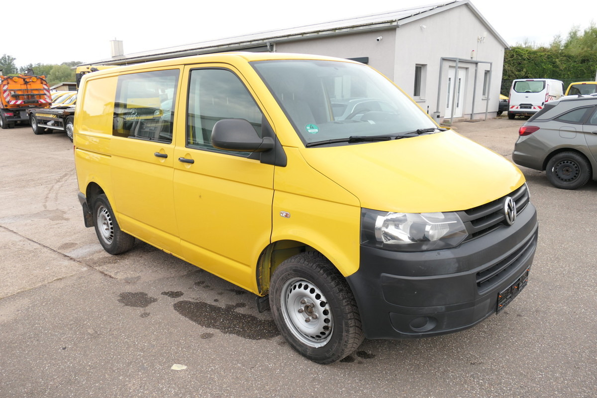 VW T5 Transporter 2.0 TDI 2-Sitzer EURO-5 CoC PARKT - Kis furgon: 3 kép. VW T5 Transporter 2.0 TDI 2-Sitzer EURO-5 CoC PARKT - Kis furgon: 3 kép.
