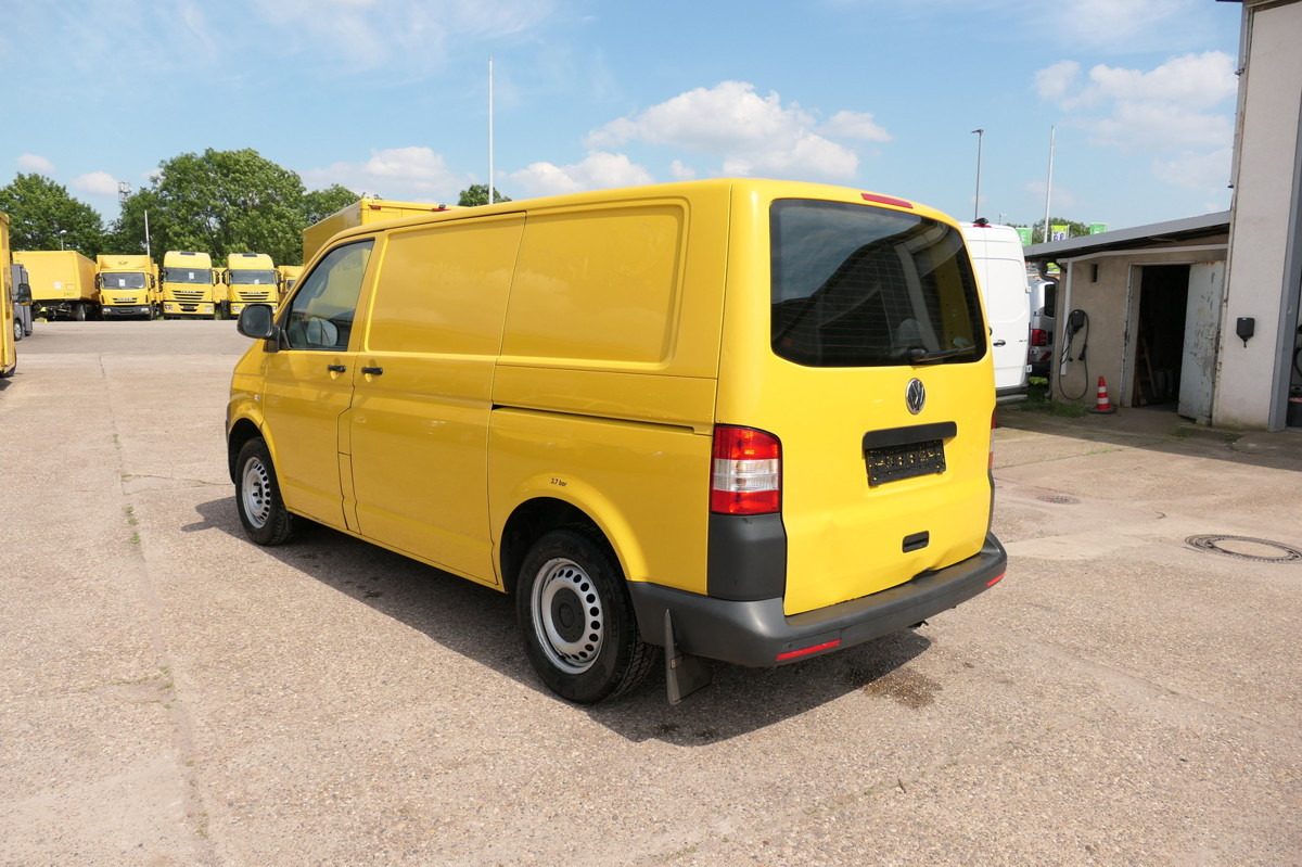 VW T5 Transporter 2.0 TDI COC - Kis furgon: 4 kép. VW T5 Transporter 2.0 TDI COC - Kis furgon: 4 kép.