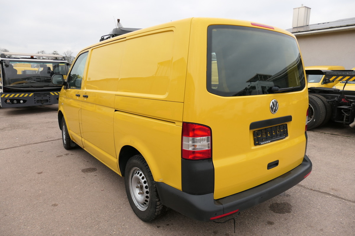 VW T5 Transporter 2.0 TDI EURO-5 CoC PARKTRONIK - Kis furgon: 5 kép. VW T5 Transporter 2.0 TDI EURO-5 CoC PARKTRONIK - Kis furgon: 5 kép.