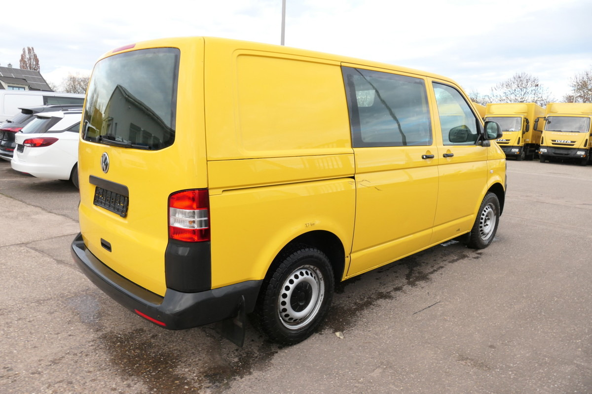 VW T5 Transporter 2.0 TDI EURO-5 CoC PARKTRONIK - Kis furgon: 4 kép. VW T5 Transporter 2.0 TDI EURO-5 CoC PARKTRONIK - Kis furgon: 4 kép.