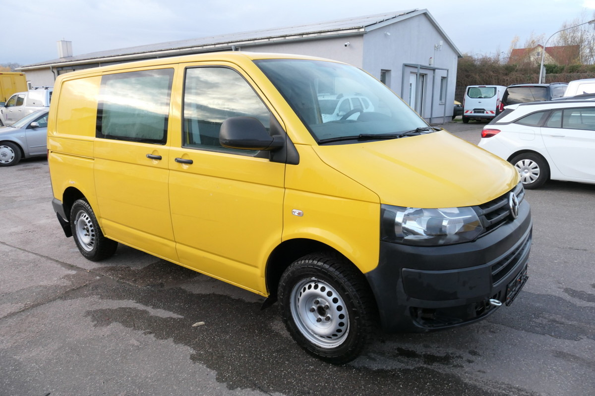 VW T5 Transporter 2.0 TDI EURO-5 CoC PARKTRONIK - Kis furgon: 3 kép. VW T5 Transporter 2.0 TDI EURO-5 CoC PARKTRONIK - Kis furgon: 3 kép.