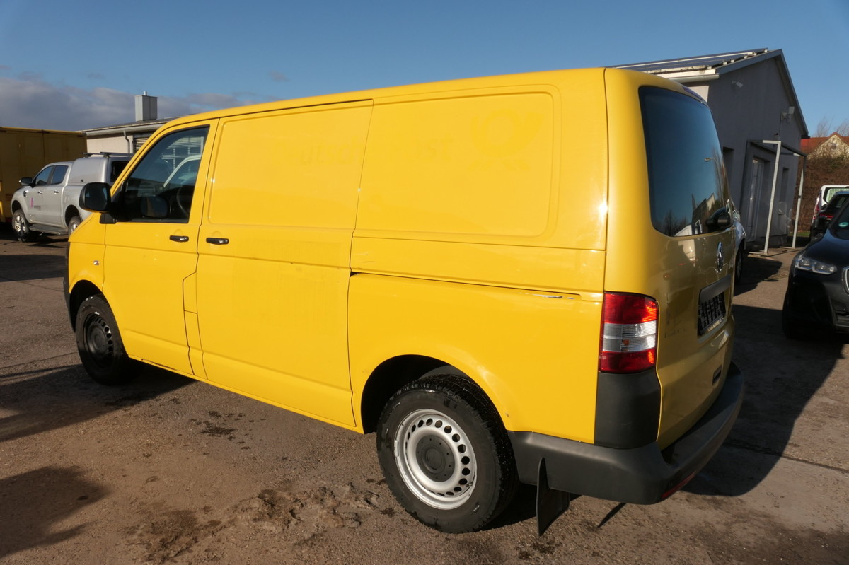 VW T5 Transporter 2.0 TDI EURO-5 CoC PARKTRONIK - Kis furgon: 5 kép. VW T5 Transporter 2.0 TDI EURO-5 CoC PARKTRONIK - Kis furgon: 5 kép.