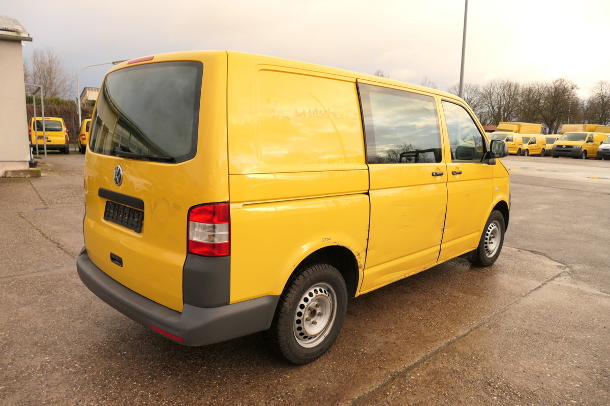 VW T5 Transporter 2.0 TDI PARKTRONIK EURO-5 2xSCHIE - Kis furgon: 4 kép. VW T5 Transporter 2.0 TDI PARKTRONIK EURO-5 2xSCHIE - Kis furgon: 4 kép.