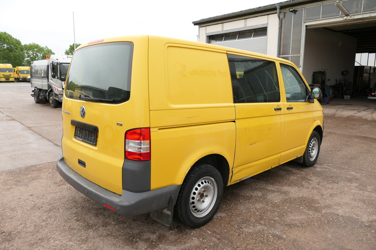 VW T5 Transporter 2.0 TDI PARKTRONIK EURO-5 2xSCHIE - Kis furgon: 4 kép. VW T5 Transporter 2.0 TDI PARKTRONIK EURO-5 2xSCHIE - Kis furgon: 4 kép.