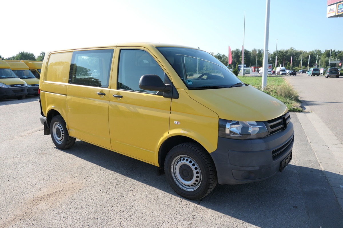 VW T5 Transporter 2.0 TDI PARKTRONIK EURO-5 2xSCHIE - Kis furgon: 3 kép. VW T5 Transporter 2.0 TDI PARKTRONIK EURO-5 2xSCHIE - Kis furgon: 3 kép.