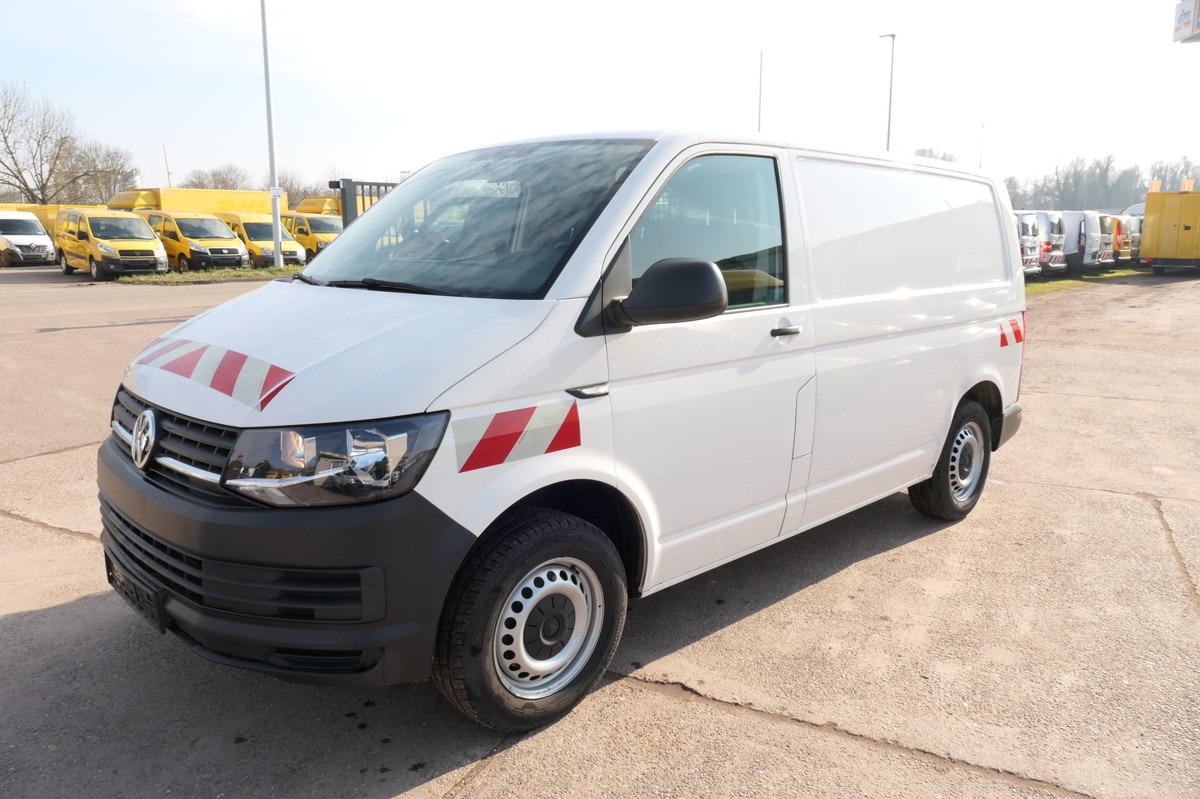 VW T6 2.0 TDI 4Motion 3-Sitzer Klima AHK Werkstatte - Kis furgon: 2 kép. VW T6 2.0 TDI 4Motion 3-Sitzer Klima AHK Werkstatte - Kis furgon: 2 kép.