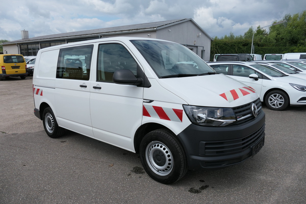 VW T6 Transporter 2.0 TDI 4Motion 3Sitzer KLIMA AHK - Kis furgon: 3 kép. VW T6 Transporter 2.0 TDI 4Motion 3Sitzer KLIMA AHK - Kis furgon: 3 kép.