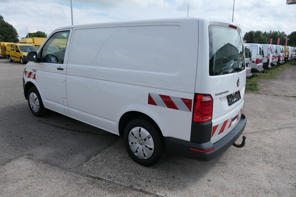 VW T6 Transporter 2.0 TDI 4Motion 3Sitzer KLIMA AHK - Kis furgon: 5 kép. VW T6 Transporter 2.0 TDI 4Motion 3Sitzer KLIMA AHK - Kis furgon: 5 kép.