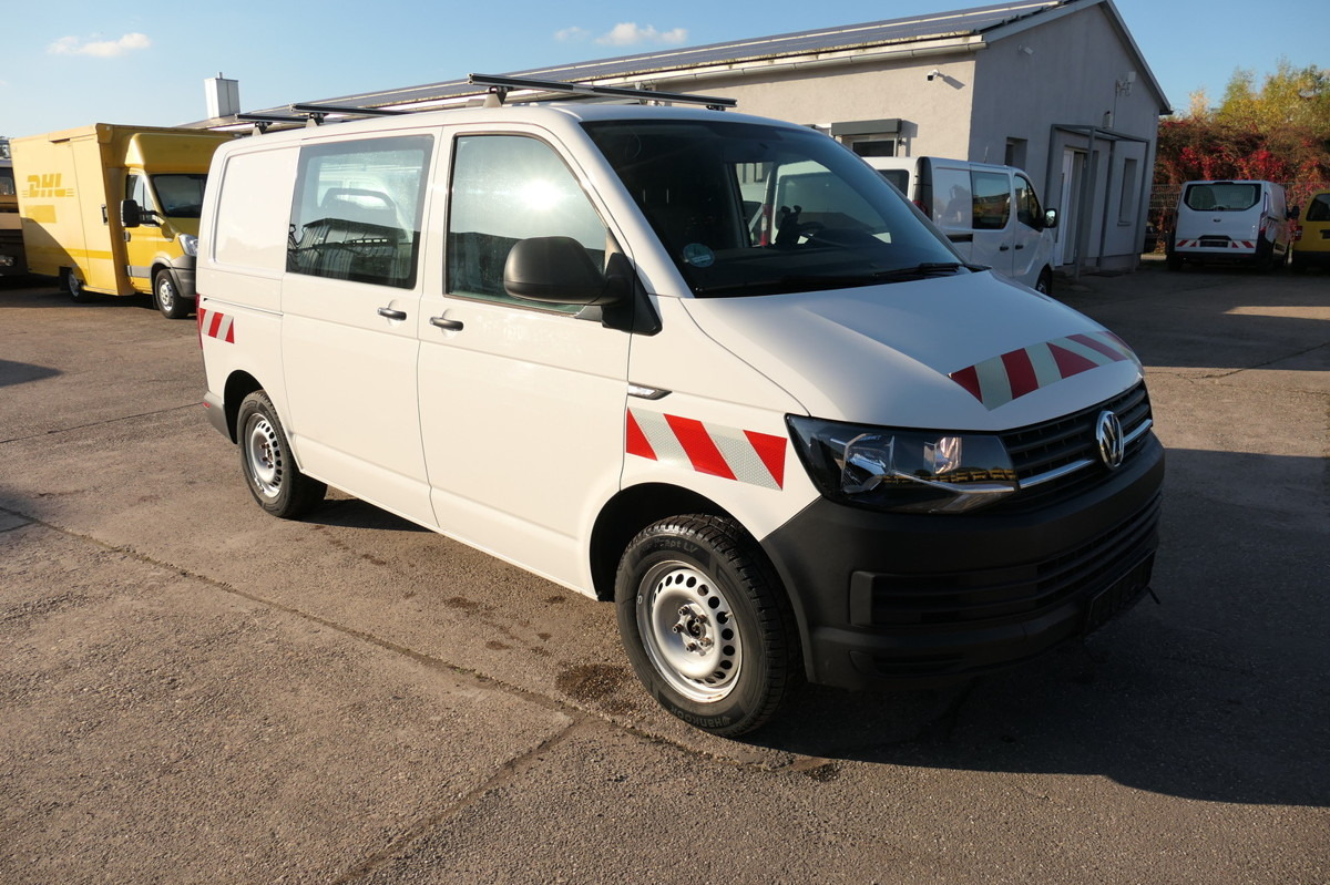 VW T6 Transporter 2.0 TDI 4Motion 3Sitzer KLIMA AHK - Kis furgon: 2 kép. VW T6 Transporter 2.0 TDI 4Motion 3Sitzer KLIMA AHK - Kis furgon: 2 kép.