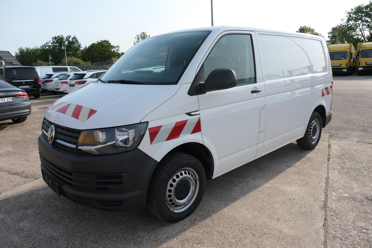 VW T6 Transporter 2.0 TDI 4Motion 3Sitzer KLIMA AHK - Kis furgon: 2 kép. VW T6 Transporter 2.0 TDI 4Motion 3Sitzer KLIMA AHK - Kis furgon: 2 kép.