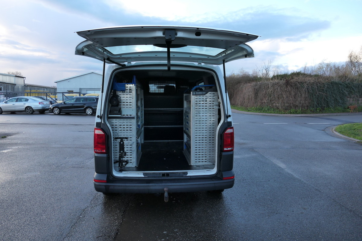 VW T6 Transporter 2.0 TDI 4Motion KLIMA CoC - Kis furgon: 1 kép. VW T6 Transporter 2.0 TDI 4Motion KLIMA CoC - Kis furgon: 1 kép.