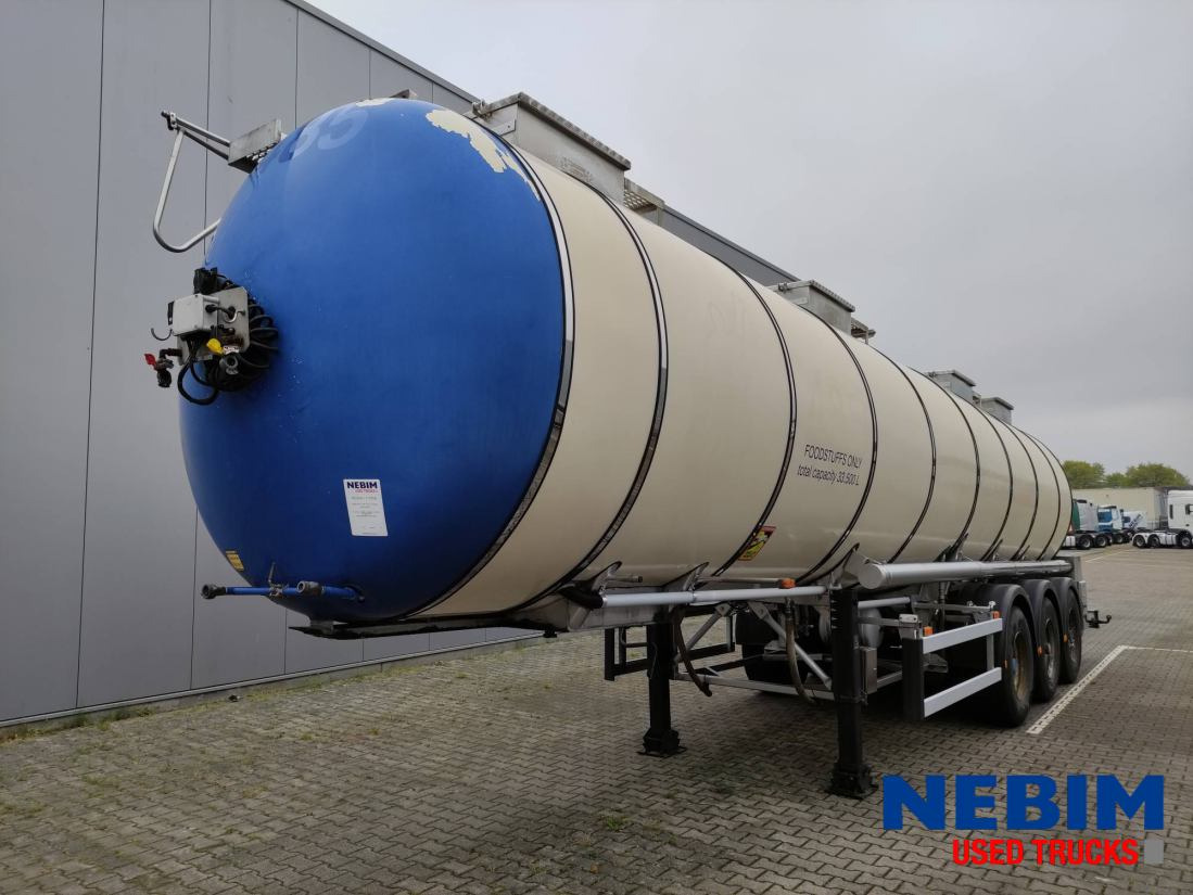 Feldbinder TSA 33.3-3 Unibloc pump electr - 3 comp. 8.000 / 2 2.500 / 3.000 Ltr. - Tartályos félpótkocsi: 1 kép. Feldbinder TSA 33.3-3 Unibloc pump electr - 3 comp. 8.000 / 2 2.500 / 3.000 Ltr. - Tartályos félpótkocsi: 1 kép.
