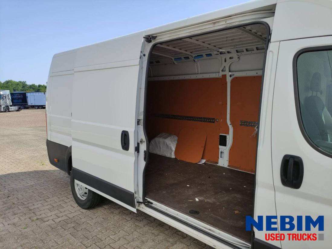 Furgon Fiat Ducato 2.3 140PK - L3H2 - Automatic Gearbox: 8 kép.