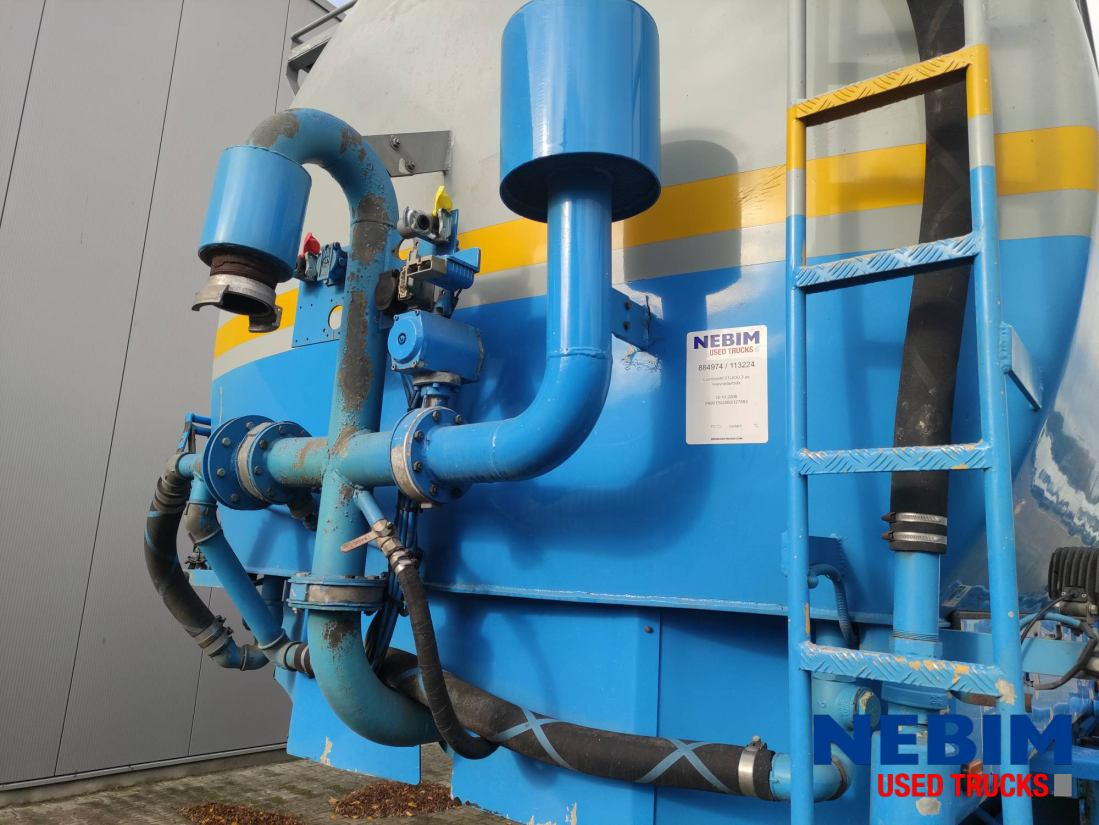 Lambrecht 01LK30 3 as - Veevoederbulk - Tartályos félpótkocsi: 5 kép. Lambrecht 01LK30 3 as - Veevoederbulk - Tartályos félpótkocsi: 5 kép.