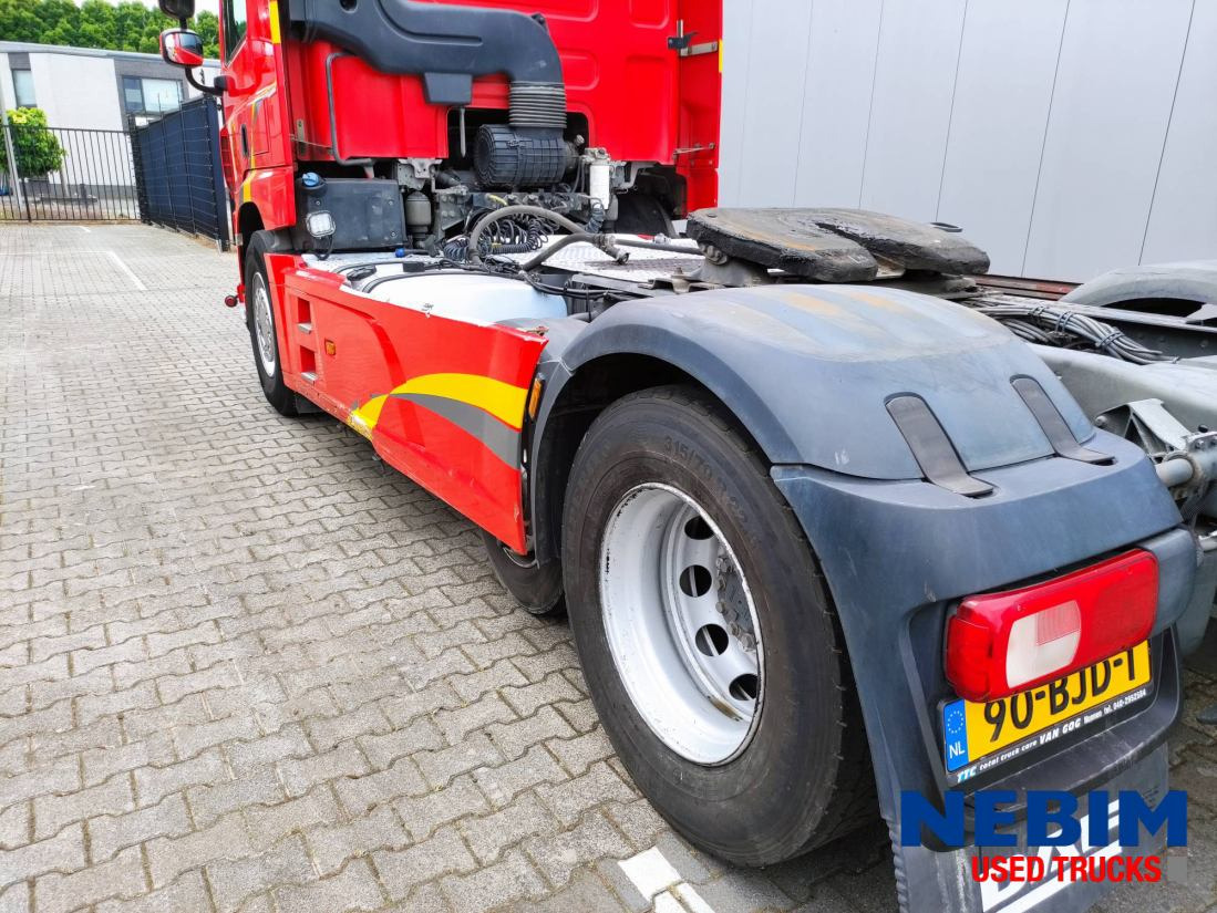 Nyergesvontató DAF CF 440 6x2 midlift - Space cab: 21 kép.
