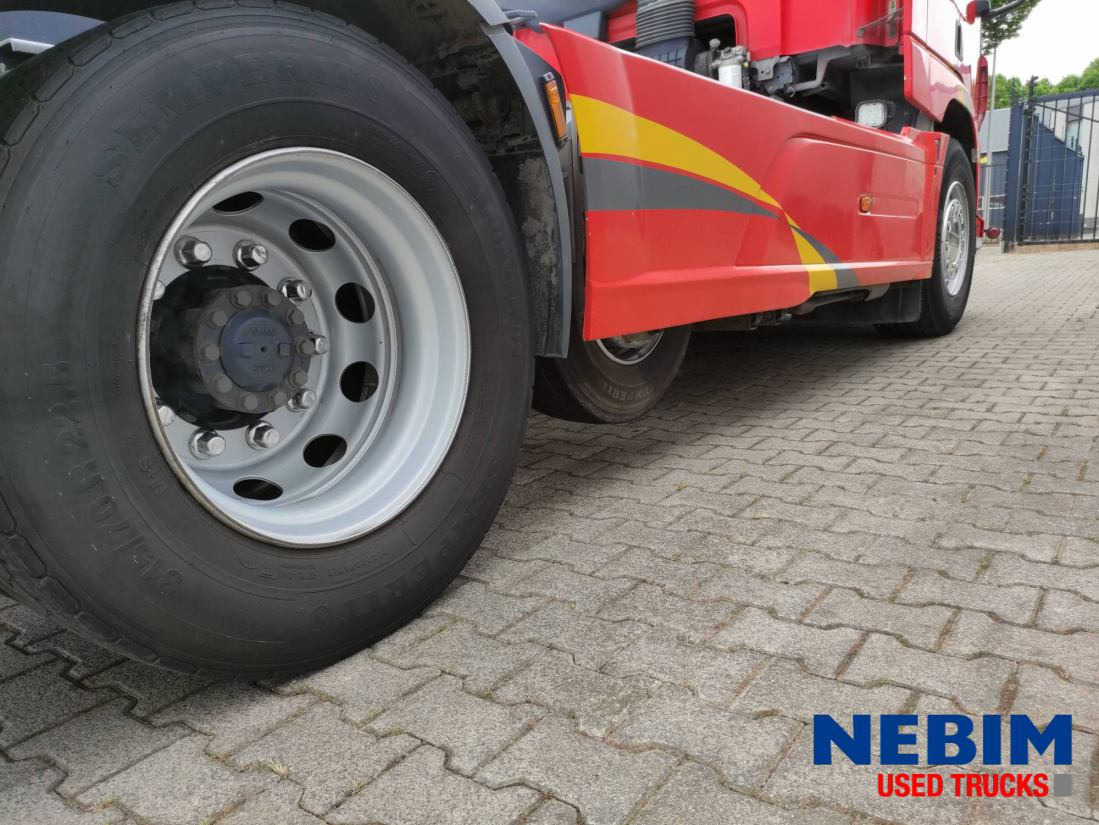 Nyergesvontató DAF CF 440 6x2 midlift - Space cab: 25 kép.