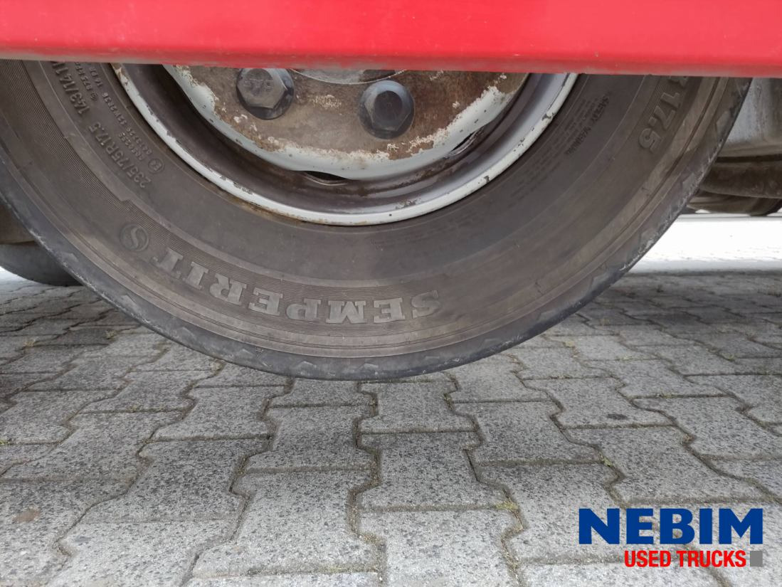 Nyergesvontató DAF CF 440 6x2 midlift - Space cab: 26 kép.