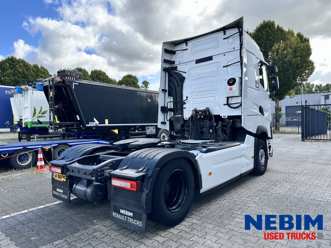 Renault T HIGH 480 Parking Airco - Nyergesvontató: 2 kép. Renault T HIGH 480 Parking Airco - Nyergesvontató: 2 kép.