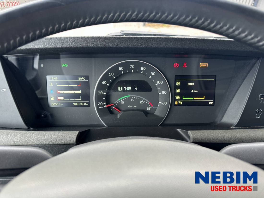 Volvo FH 500 4X2 Full AIR - NEW Tacho - Dynamic Steering - I-Park Cool - Nyergesvontató: 4 kép. Volvo FH 500 4X2 Full AIR - NEW Tacho - Dynamic Steering - I-Park Cool - Nyergesvontató: 4 kép.