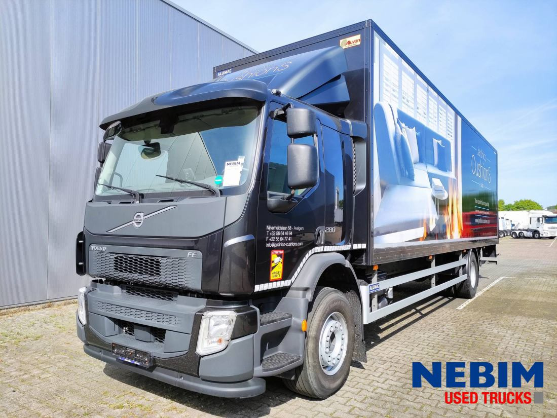 Volvo FE 280 4X2 - 214.632Km - DH 2000Kg Lift - Dobozos felépítményű teherautó: 1 kép. Volvo FE 280 4X2 - 214.632Km - DH 2000Kg Lift - Dobozos felépítményű teherautó: 1 kép.