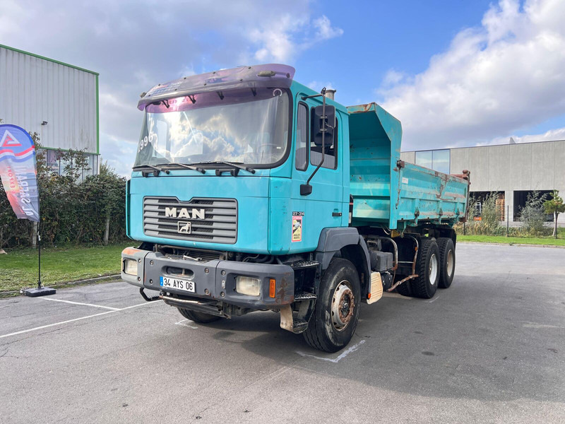 MAN 27 - 314 - Billenőplatós teherautó: 4 kép. MAN 27 - 314 - Billenőplatós teherautó: 4 kép.
