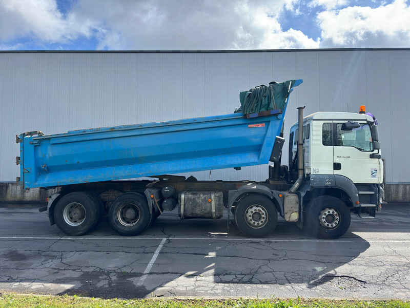 MAN TGA 41.390 - Billenőplatós teherautó: 4 kép. MAN TGA 41.390 - Billenőplatós teherautó: 4 kép.