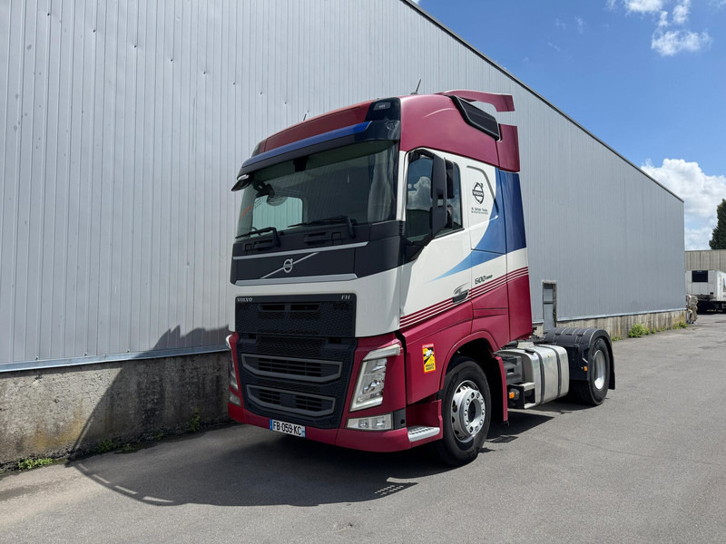 Volvo FH 500 - Nyergesvontató: 1 kép. Volvo FH 500 - Nyergesvontató: 1 kép.