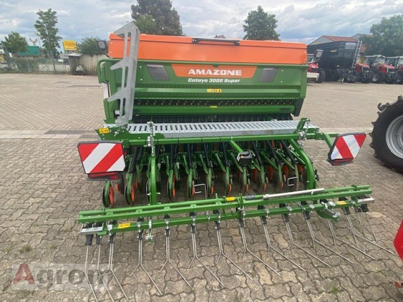 Amazone KE3002-190/Cataya 3000 Super - Kombinált vetőgép: 3 kép. Amazone KE3002-190/Cataya 3000 Super - Kombinált vetőgép: 3 kép.