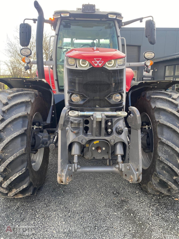 Massey Ferguson 7S.210 Dyna-VT EXCLUSIVE - Traktor: 3 kép. Massey Ferguson 7S.210 Dyna-VT EXCLUSIVE - Traktor: 3 kép.