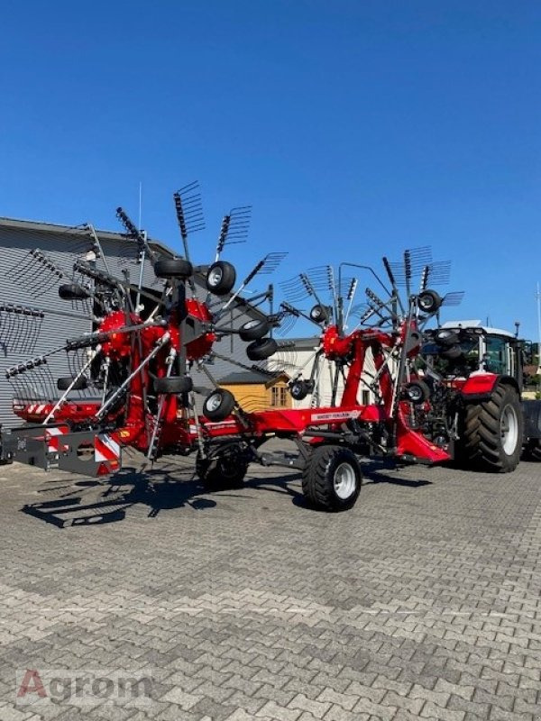 Massey Ferguson RK 1254 TRC-EC - Szénaforgató: 2 kép. Massey Ferguson RK 1254 TRC-EC - Szénaforgató: 2 kép.