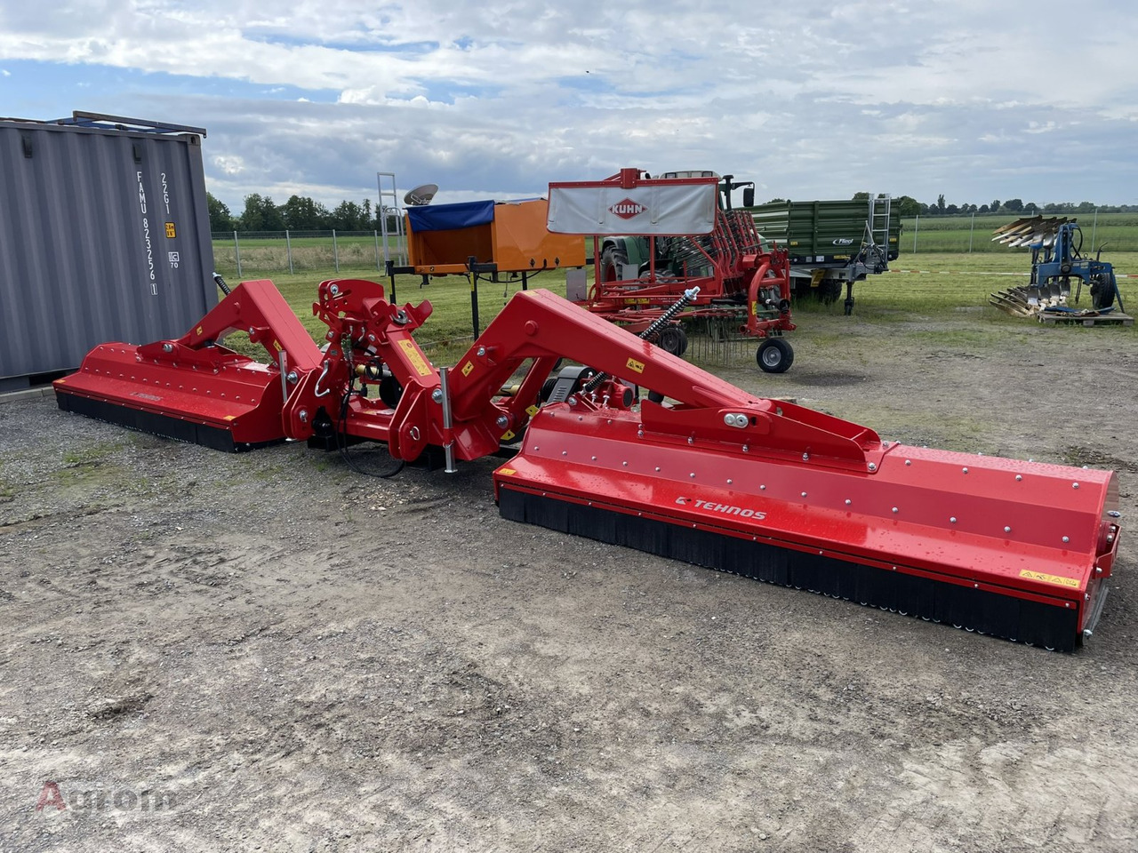 Tehnos MU2Z 840R - Szárzúzó/ Mulcsozó: 4 kép. Tehnos MU2Z 840R - Szárzúzó/ Mulcsozó: 4 kép.