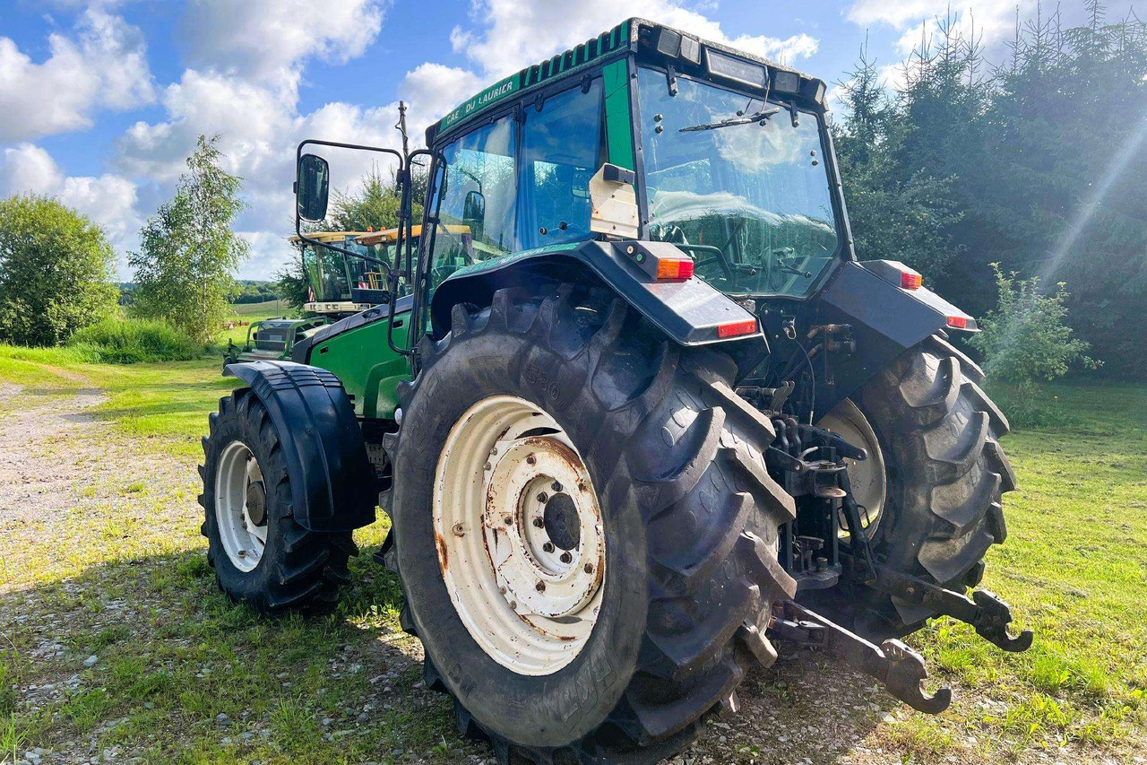 Valtra Valmet 8450 Mega - Traktor: 5 kép. Valtra Valmet 8450 Mega - Traktor: 5 kép.