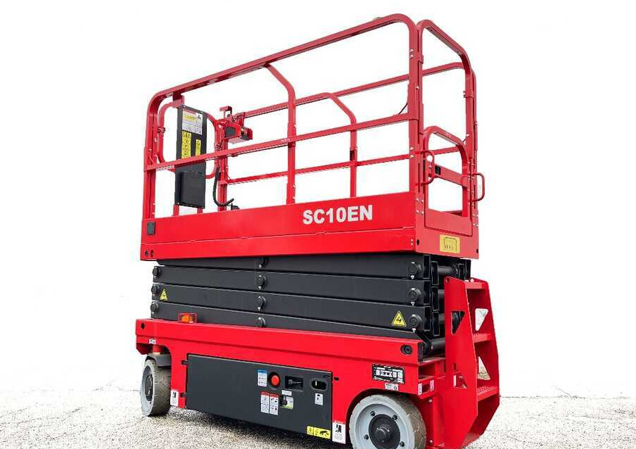 NOBLELIFT SC 10 EN (NUOVA) - Ollós emelő: 1 kép. NOBLELIFT SC 10 EN (NUOVA) - Ollós emelő: 1 kép.