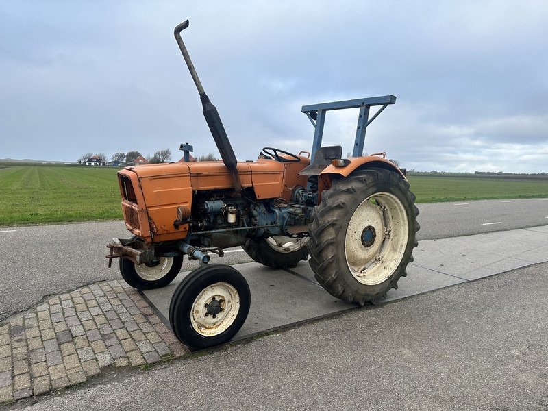 Fiat 415 - Traktor: 1 kép. Fiat 415 - Traktor: 1 kép.