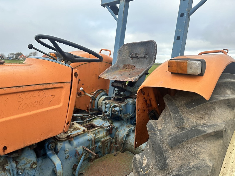 Fiat 415 - Traktor: 4 kép. Fiat 415 - Traktor: 4 kép.