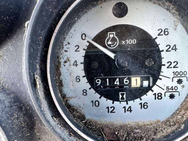 Ford 5110 - Traktor: 5 kép. Ford 5110 - Traktor: 5 kép.