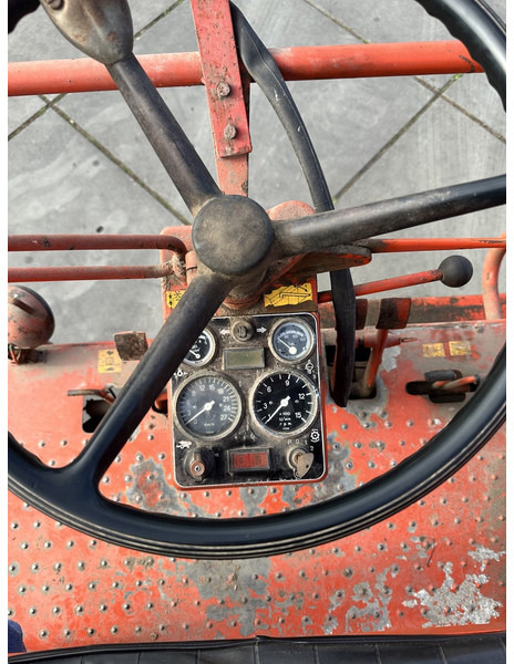 Laverda M150 - Kombájn: 4 kép. Laverda M150 - Kombájn: 4 kép.