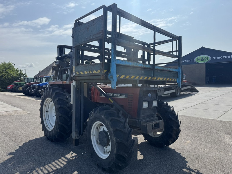 New Holland 80-66 DT - Traktor: 3 kép. New Holland 80-66 DT - Traktor: 3 kép.