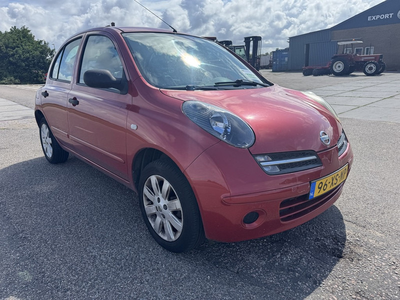 Nissan Micra - Autó: 3 kép. Nissan Micra - Autó: 3 kép.