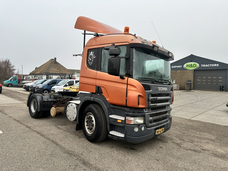 Scania P340 - Nyergesvontató: 3 kép. Scania P340 - Nyergesvontató: 3 kép.