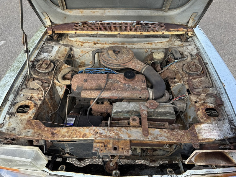 Autó Peugeot 304: 14 kép. Autó Peugeot 304: 14 kép.