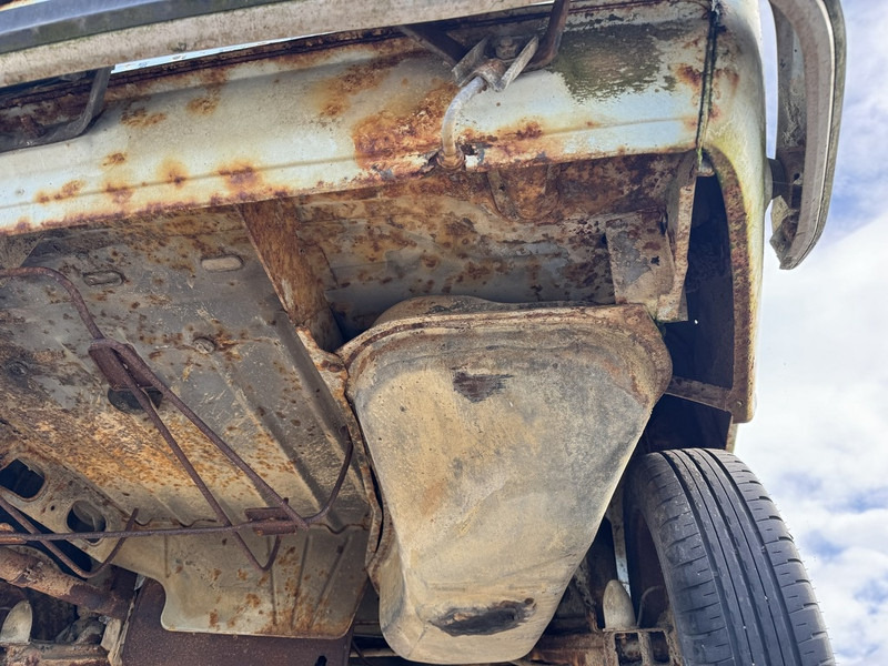 Autó Peugeot 304: 19 kép. Autó Peugeot 304: 19 kép.