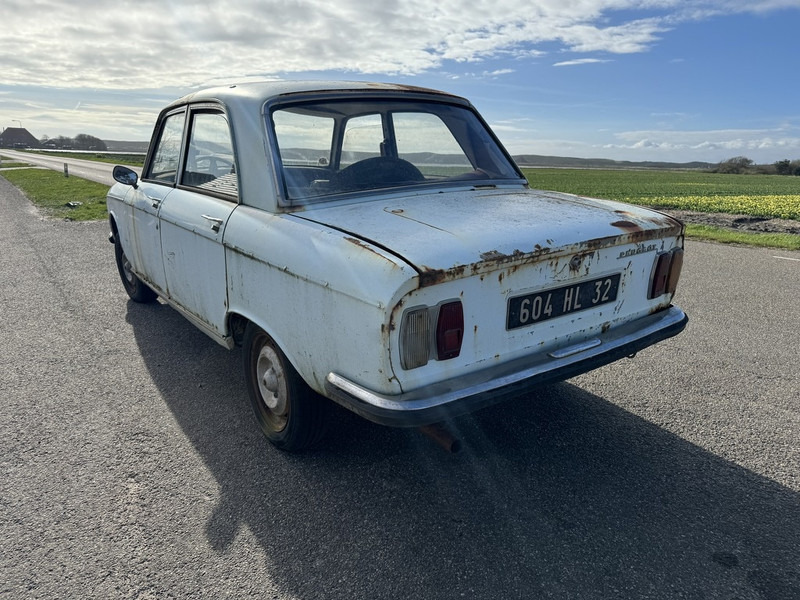 Autó Peugeot 304: 6 kép. Autó Peugeot 304: 6 kép.